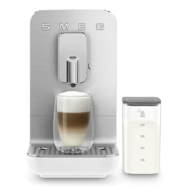 Smeg BCC13WHMEU Super automatic coffee machine White 1350 W 19 bar 1.4 L